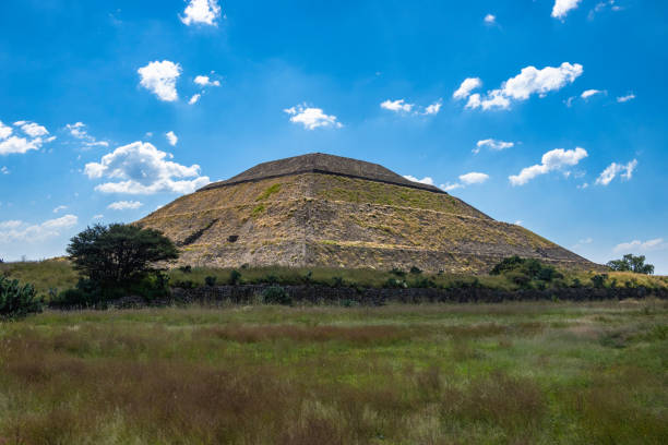 istock Pyramids of Teotihuacan, Mexico 1349267716