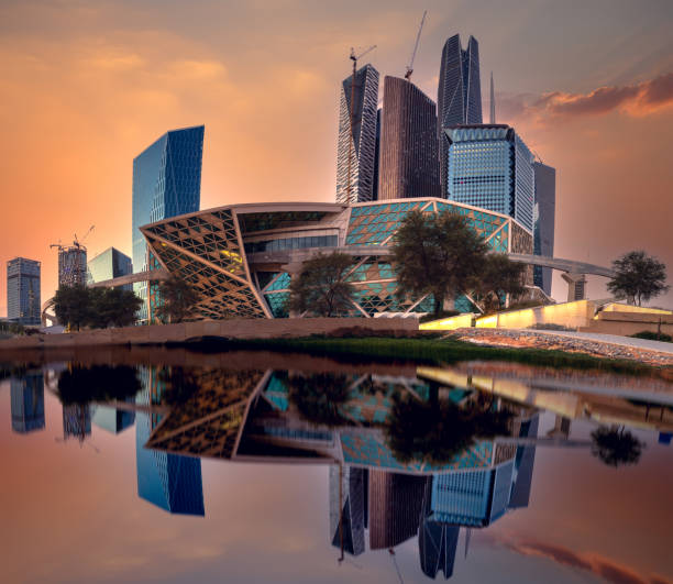 사우디아라비아 왕국, 리야드, 압둘라 왕 금융 지구 2020년 1월 31일 최신 기술을 갖춘 대형 건물 - modern economy 뉴스 사진 이미지