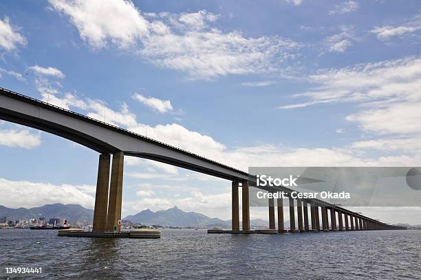 Photo libre de droit de Pont De Rioniteroi banque d'images et plus d'images libres de droit de Amérique du Sud - Amérique du Sud, Baie - Eau, Baie de Guanabara