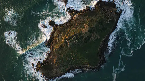 A small island/islet located along the southwest coast of the civil parish of Porto Covo Alentejo. The island and the adjacent coast are part of Southwest Alentejo and Vicentine Coast Natural Park