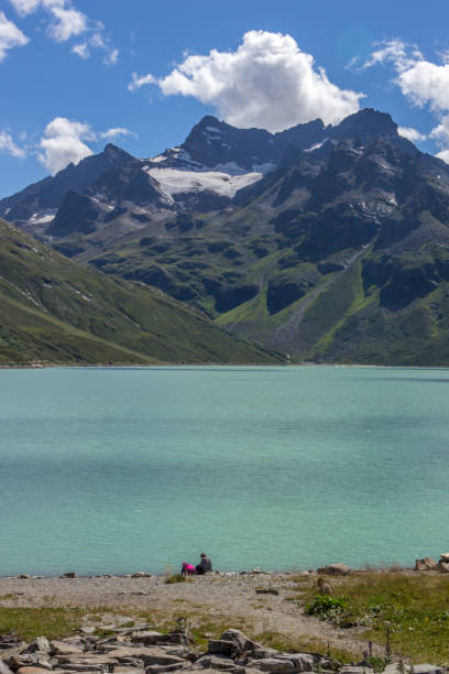 bergsee in den alpen - silvretta stock-fotos und bilder