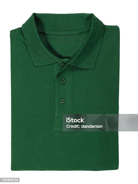 Verde Polo Shirt Piegatoclipping Path - Fotografie stock e altre immagini di Piegato - Condizione - Piegato - Condizione, Tutti i tipi di top, Maglietta polo