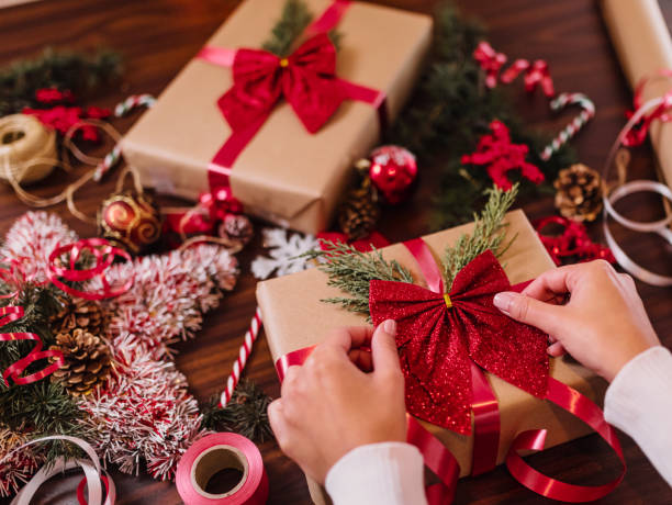 istock Finishing up Christmas presents 1349483050