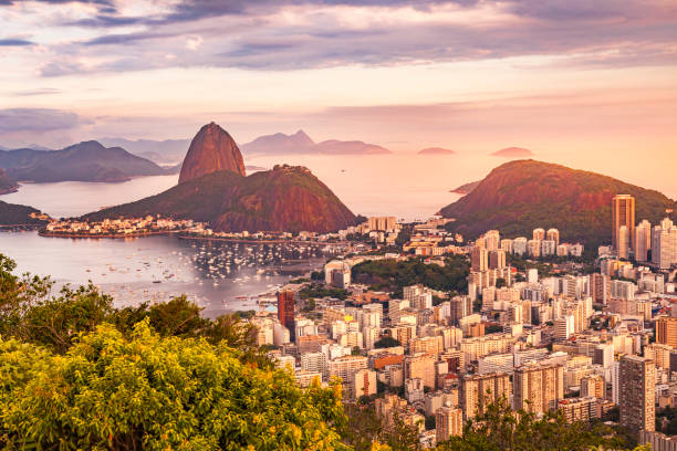 Veduta Aerea Di Rio De Janeiro - Fotografie stock e altre immagini di Rio  de Janeiro - Rio de Janeiro, Brasile, Cristo Redentore - iStock