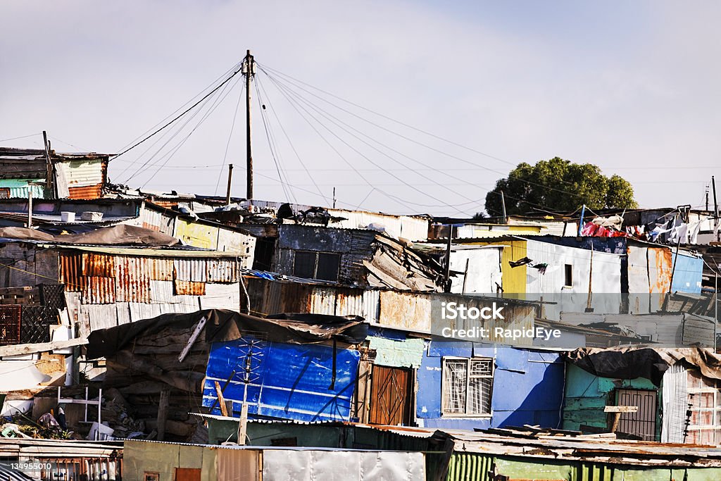 、南アフリカの家 - 貧困のロイヤリティフリーストックフォト