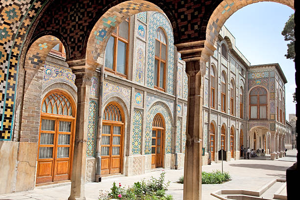 palazzo golestan, teheran, iran - teheran foto e immagini stock