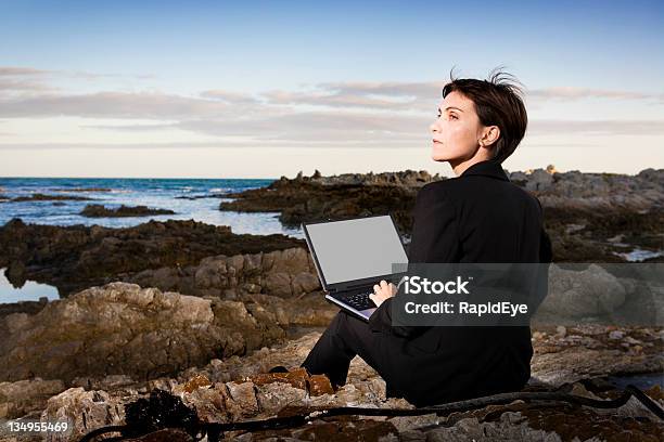 Homem E Máquina Para Natureza - Fotografias de stock e mais imagens de Admirar a Vista - Admirar a Vista, Anoitecer, Ao Ar Livre