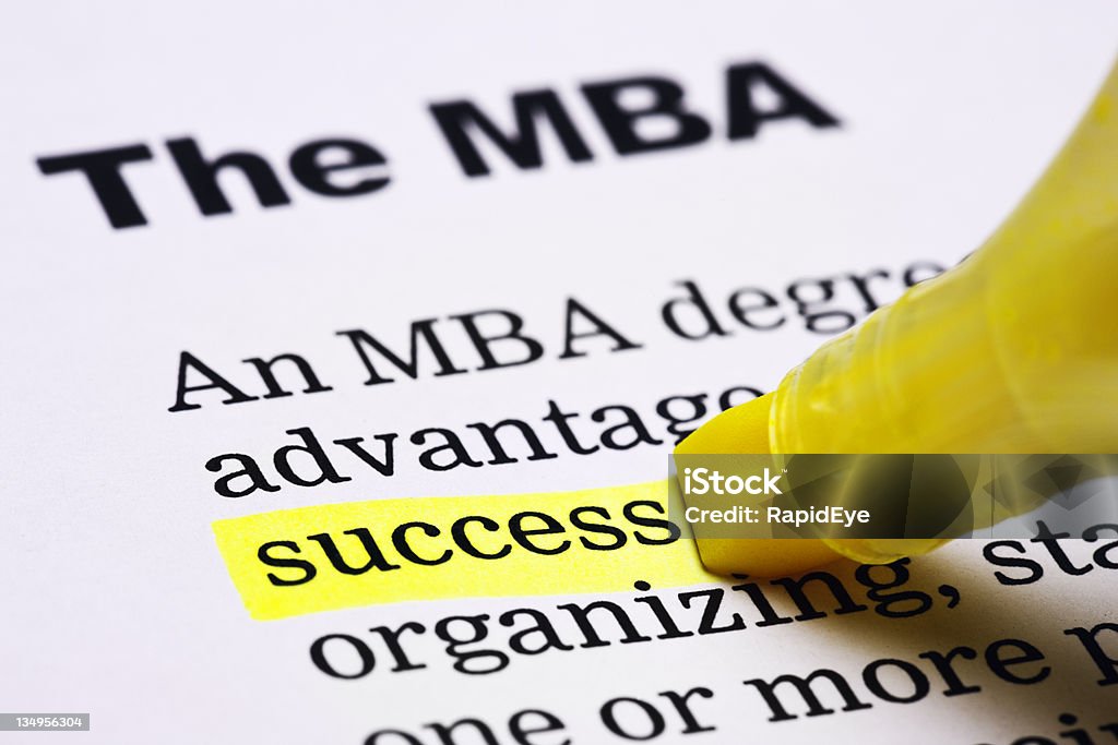 Success'è evidenziato in giallo sotto l'intestazione "MBA' - Foto stock royalty-free di Master in Amministrazione Aziendale