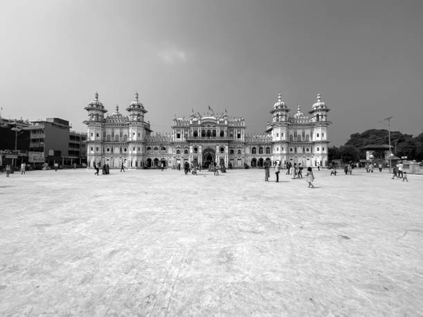 tempio indù janaki a janakpur nepal - janakpur foto e immagini stock