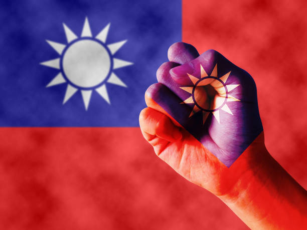 It combines the Taiwan flag  and fist, tells the concept of communication and dialogue It combines the Taiwan flag  and fist, tells the concept of communication and dialogue 抽象 stock pictures, royalty-free photos & images