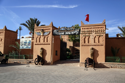 Opened in 2007, the Ouarzazate Cinema Museum is housed in a former studio. Ouarzazate is the movie capital of Morocco and North Africa thanks to Atlas Studios, one of the world's largest film studios.