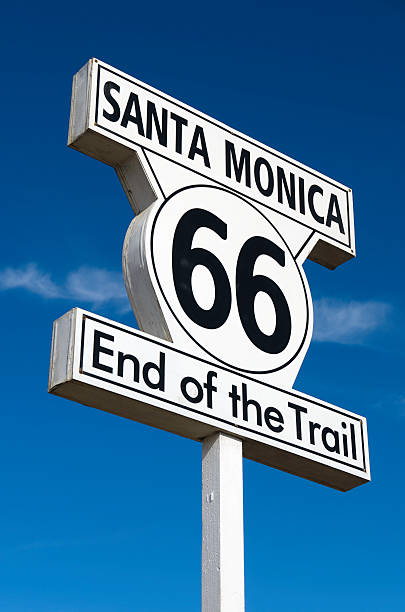 route 66: koniec znak szlaku - santa monica beach santa monica freeway santa monica california zdjęcia i obrazy z banku zdjęć