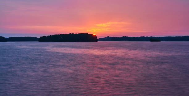 istock Sunrise on Lake Keowee, SC. 1349804888