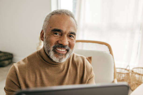 istock Job Search Websites and Apps for Retirees 1349821397