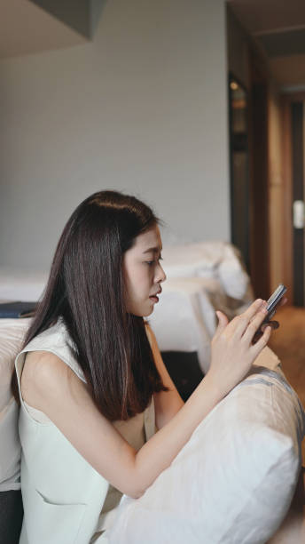 istock She Loss money in cryptocurrency investment 1349891477
