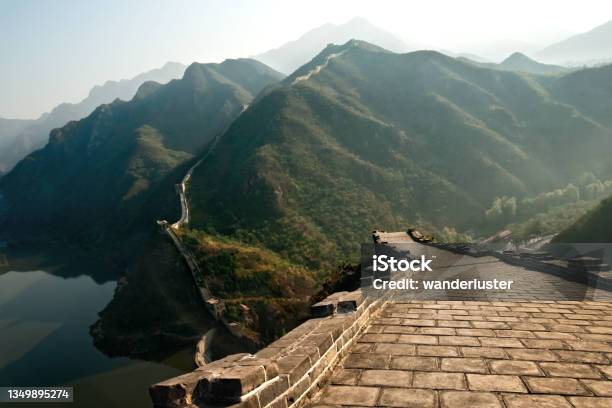 Great Wall Of China At Huanghua Cheng With Jintang Lake In Background Xishulyu Jiuduhe Zhen Huairou China Stock Photo - Download Image Now