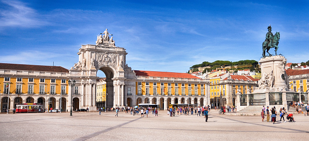 Famous arch at the Praca do Comercio panorama view in Lisbon, Portugal