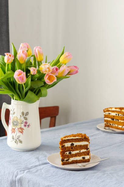istock Spring bouquet of pink tulips 1349923303
