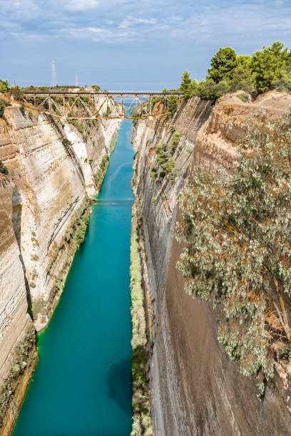 istock The Corinth Canal goes over the horizon 1349925547