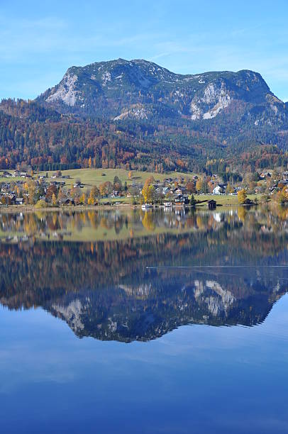 istock lake altaussee, styria 134997843
