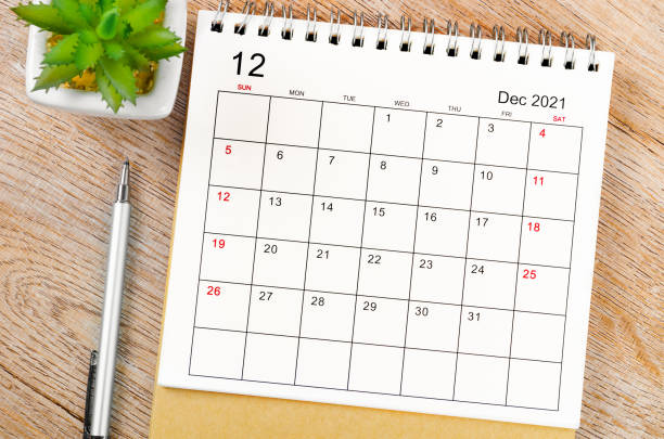 istock December 2021 desk calendar 1350217250