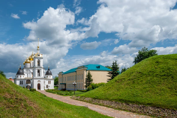 istock Architectural ensemble 