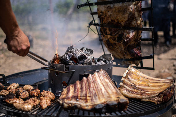 구운 전통 아르헨티나 갈비 - argentina barbecue grill steak barbecue 뉴스 사진 이미지
