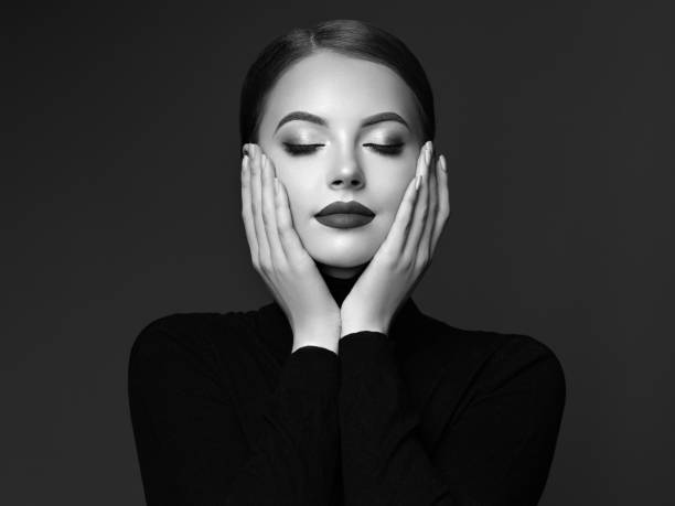 istock Beauty model with perfect makeup 1350364768