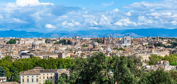 ローマ – ジャニクルムから見た永遠の都市 - trevi fountain rome fountain panoramic ストックフォトと画像