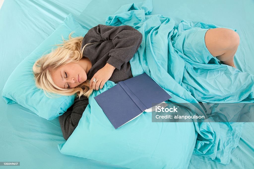 Sono de mulher de Cama - Royalty-free Adulto Foto de stock