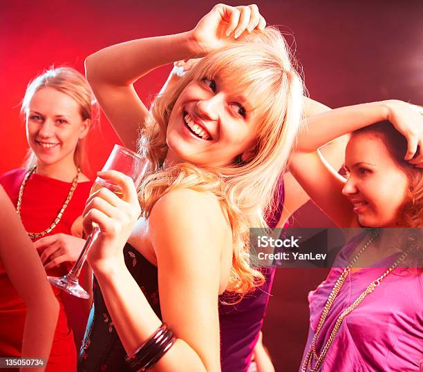 Foto de Dance Party e mais fotos de stock de Adolescente - Adolescente, Adolescentes Meninas, Adolescência