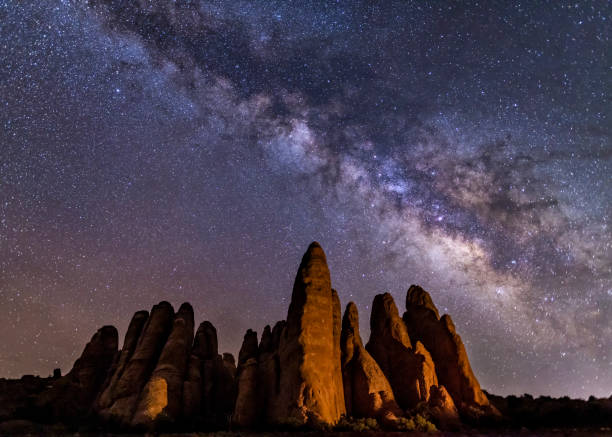 istock Arches Fins Milky Way 1350518575