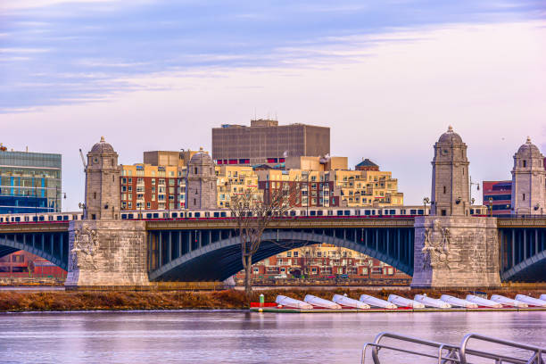 longfellow bridge,boston - boston skyline charles river blue stock-fotos und bilder