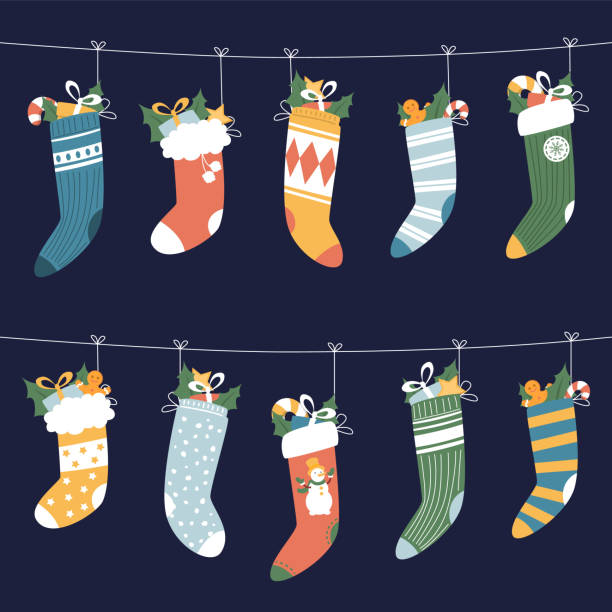 ilustrações, clipart, desenhos animados e ícones de meias de natal fofas cheias de pequenos presentes - meias de natal