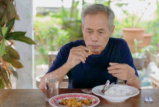 istock The elderly take the pills before eating 1350644956