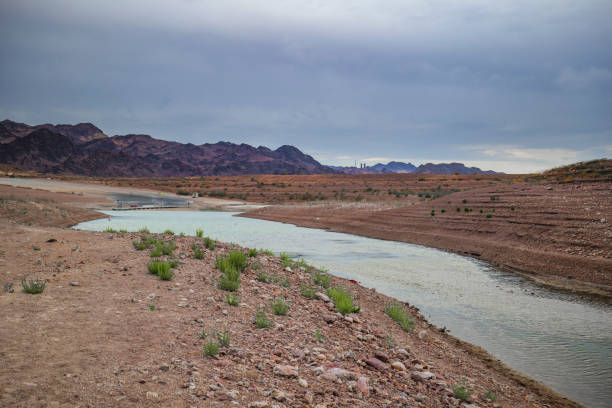 istock Record low water level at Lake Mead 1350687716