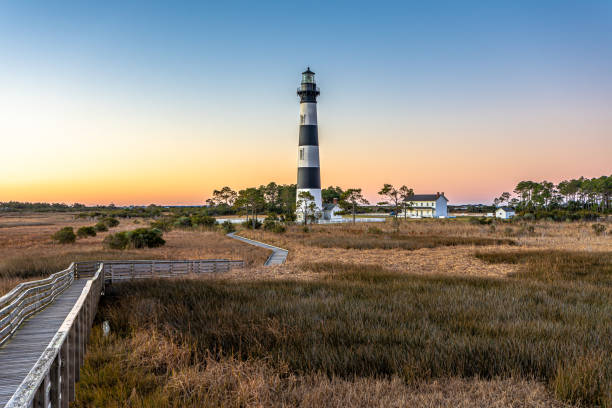 Bodie Island Lighthouse Bodie Island Lighthouse is located at the northern end of Cape Hatteras National Seashore, North Carolina. bodie island stock pictures, royalty-free photos & images