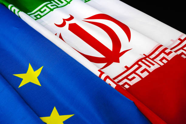 이란과 유럽 연합 국기의 국기가 함께 - iranian flag 뉴스 사진 이미지