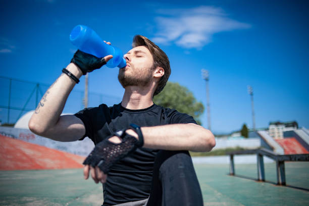 istock A young man in shape exercising outdoors 1350786978