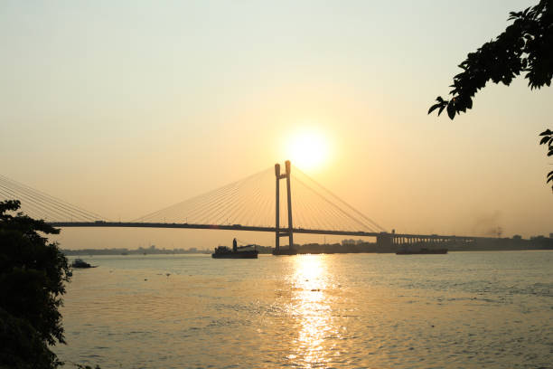 istock Hooghly bridge or vidyasagar Setu 1350808163