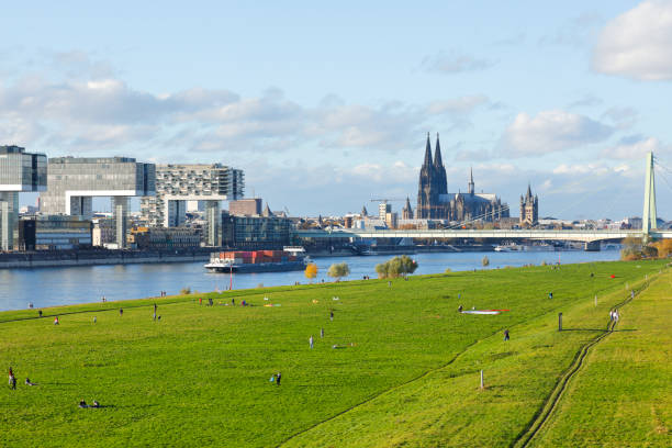 istock Container ship passes the Rheinauhafen near Cologne 1350860740