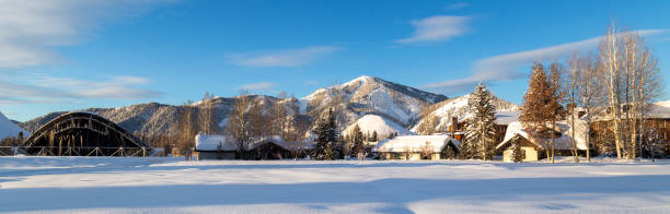 sun valley, idaho im winter - sun valley idaho stock-fotos und bilder