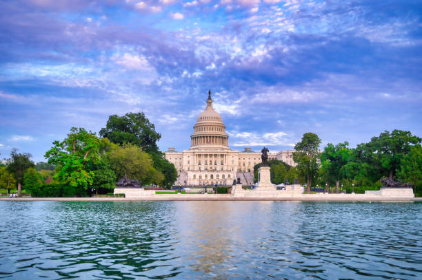 The capitol building at night (Washington DC).
