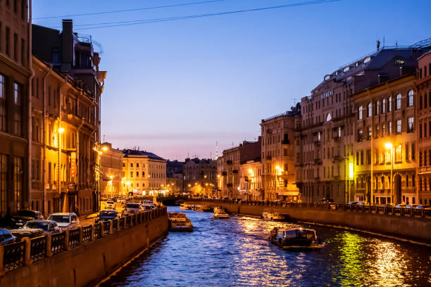A canal at St.Petrburg's  in the dusk A beautifl canal Illuminated midnight sun stock pictures, royalty-free photos & images