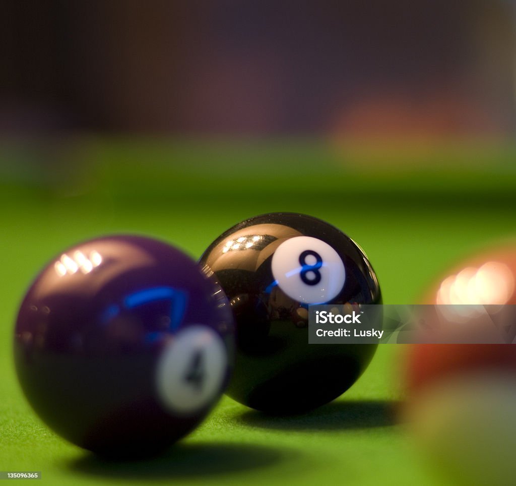 Eight ball in einem pool game - Lizenzfrei Billardtisch Stock-Foto