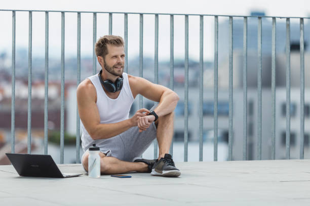 istock Handsome man training and working out outdoors 1351034664
