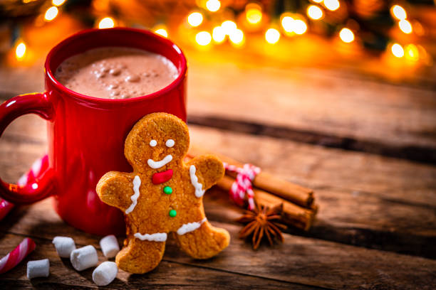istock Hot chocolate and gingerbread cookies. Copy space 1351059585