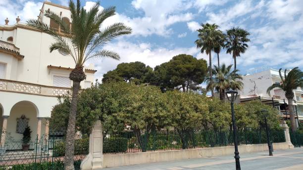 istock Gardens in Benicassim 1351150028