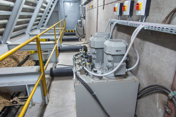 istock Hydraulic power unit to control the actuators in the bulk material 1351154452