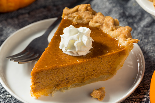 Homemade Healthy Thanksgiving Day Pumpkin PIe with Whipped Cream